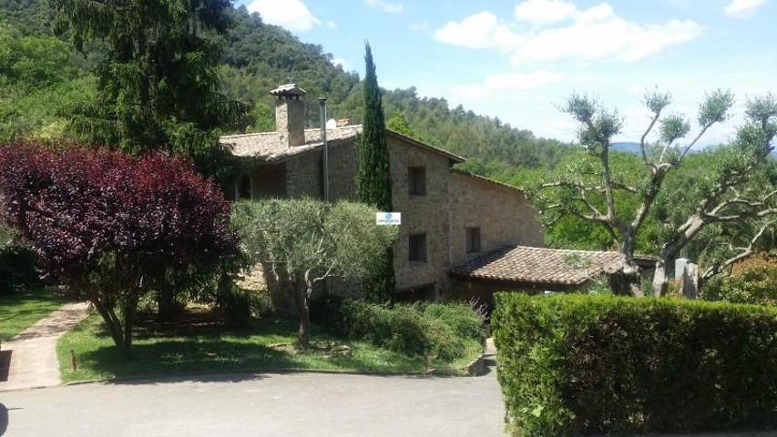 Casa con terreno en venta en Banyoles, Banyoles photo 0