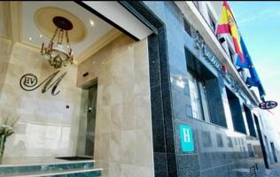 Edificio en venta en Montánchez photo 0