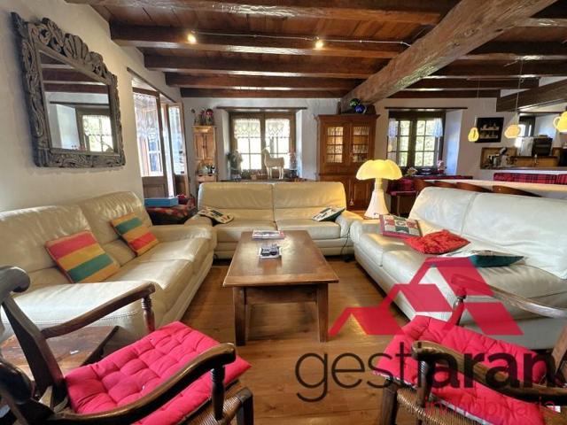 Casa en venta en Naut Aran photo 0