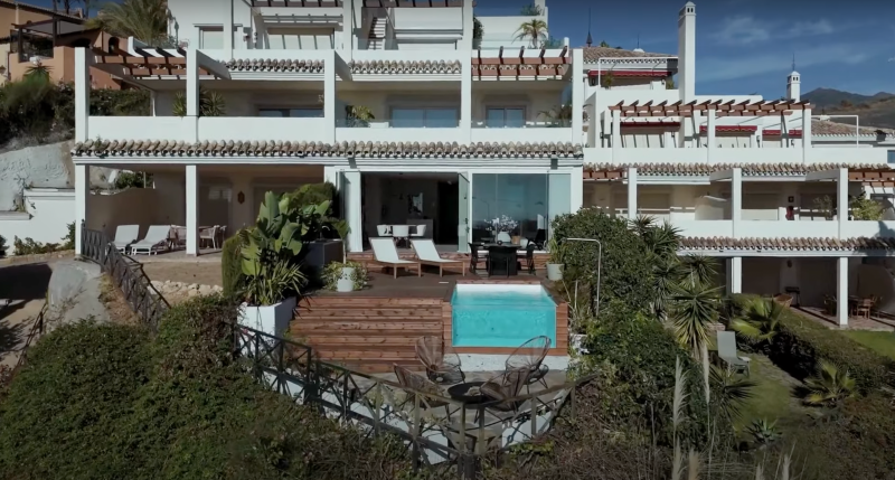 Piso en venta en Marbella, Marbella photo 0