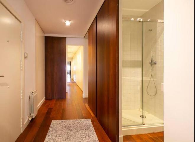 Apartamento en venta en Barcelona photo 0