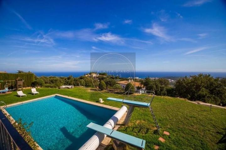 Piso en venta en Castell-Platja d'Aro, Castell-Platja d'Aro photo 0