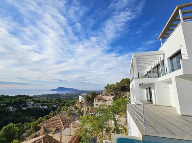 Chalet en venta en Altea photo 0