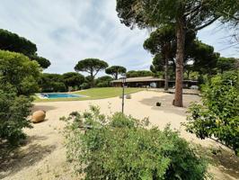 Casa en venta en Sant Andreu de Llavaneres, Onze Pins photo 0