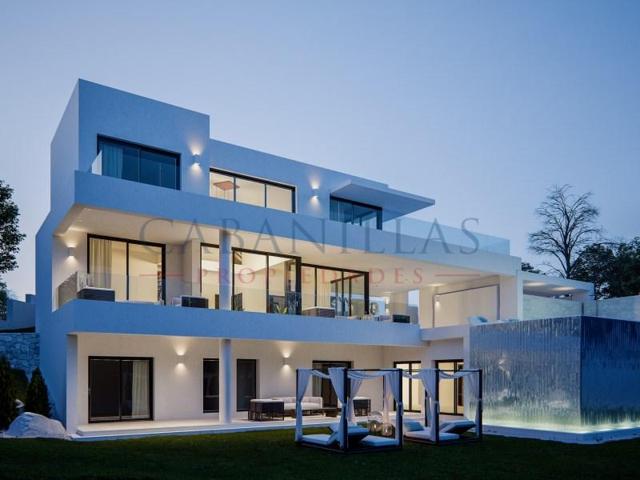Chalet en venta en Benahavís photo 0