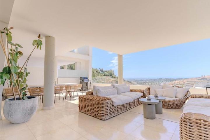 Casa en venta en Marbella, Marbella photo 0