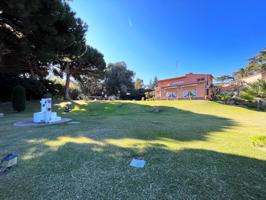 Casa en venta en Sant Andreu de Llavaneres photo 0