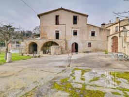 Casa con terreno en venta en Cervià de Ter photo 0
