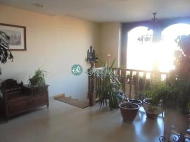 Edificio en venta en Torrecaballeros, Torrecaballeros photo 0