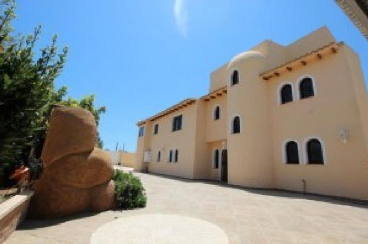 Chalet en venta en Altea, Altea photo 0