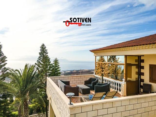 Chalet en venta en Guía de Isora, El Pozo photo 0