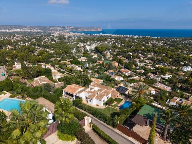 Chalet en venta en Jávea-Xàbia photo 0