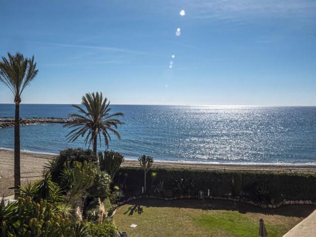 Apartamento en venta en Marbella, Puerto - Puerto Banús photo 0