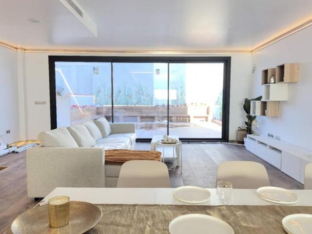 Casa en venta en Montgat, Montgat photo 0