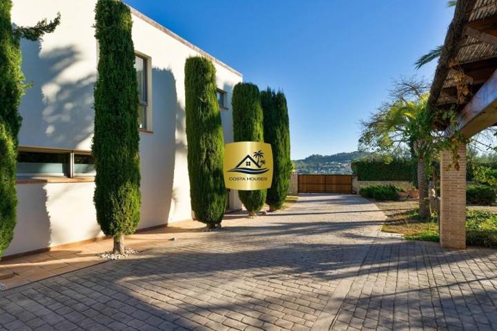 Chalet en venta en Jávea-Xàbia, Tarraula photo 0