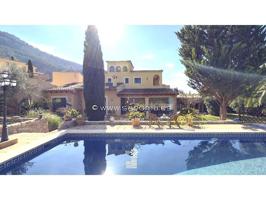 Chalet en venta en Andratx photo 0