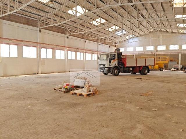 Nave industrial en venta en Albalat de la Ribera photo 0
