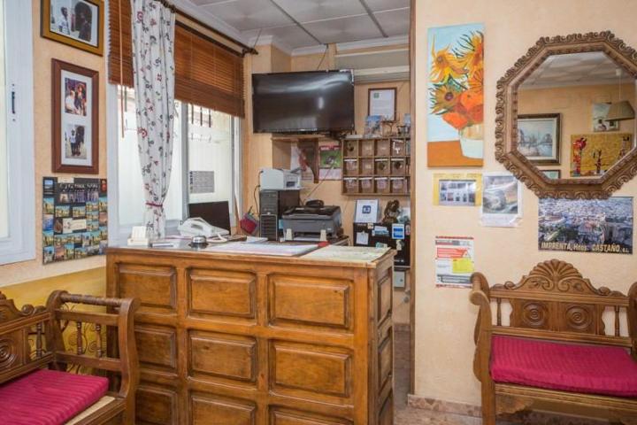 Local comercial en venta en Ronda, Ronda photo 0