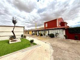 Chalet en venta en Fuente el Saz de Jarama photo 0