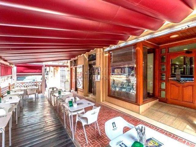 Edificio en venta en Torrevieja, Centro photo 0