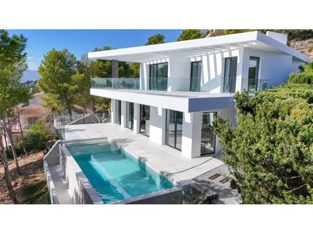 Chalet en venta en Altea photo 0