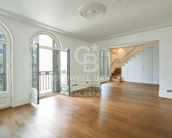 Piso en venta en Barcelona, L'Antiga Esquerra de l'Eixample photo 0