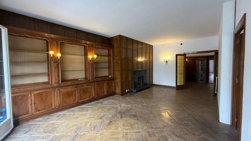 Piso en venta en Barcelona photo 0