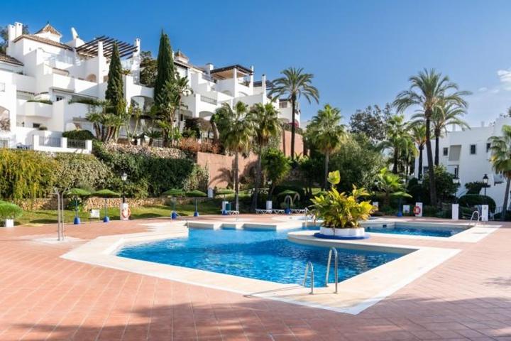 Casas de pueblo en venta en Marbella, Marbella photo 0