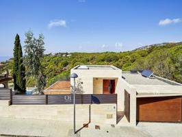 Casas de pueblo en venta en Lloret de Mar photo 0