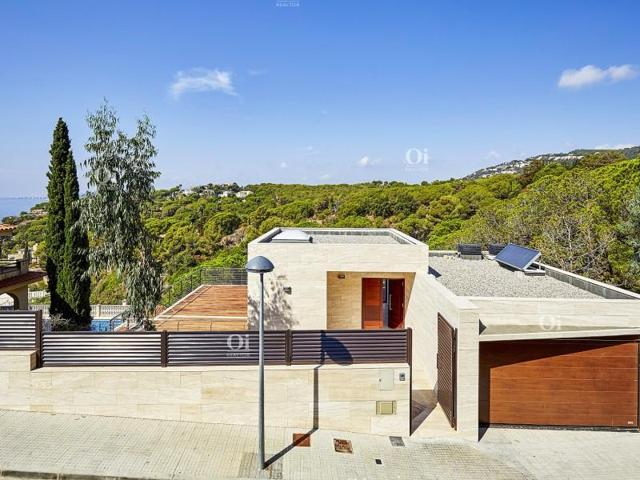 Casas de pueblo en venta en Lloret de Mar photo 0