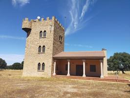 Chalet en venta en Maello photo 0