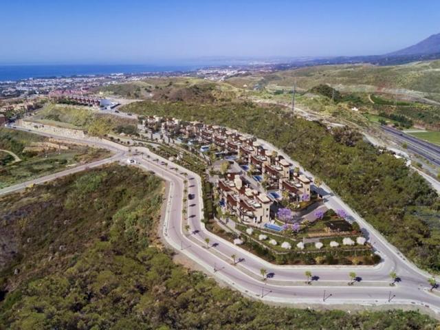 Chalet en venta en Benahavís, La Alqueria photo 0