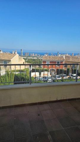 Chalet en venta en Finestrat photo 0