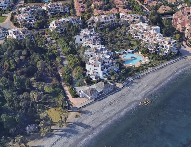 Local comercial en venta en Marbella, Puerto - Puerto Banús photo 0