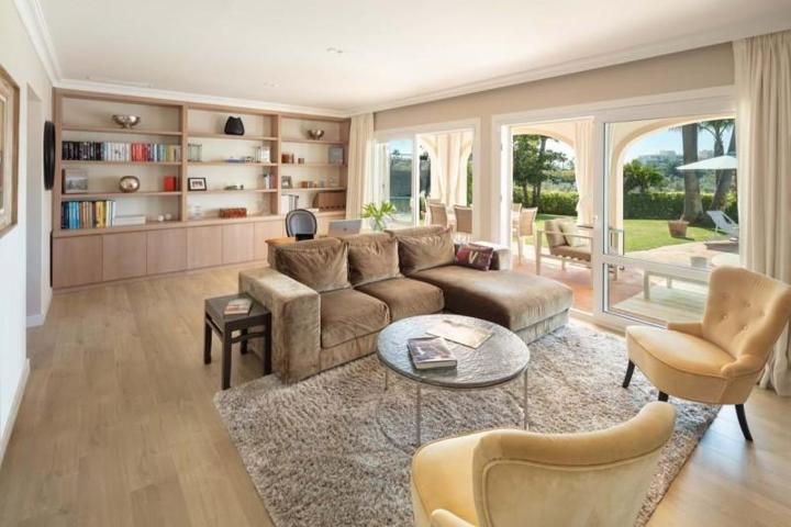 Chalet en venta en Marbella, Marbella photo 0