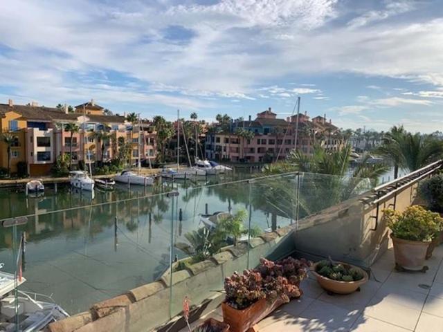 Aticos en venta en Cádiz, Cádiz photo 0