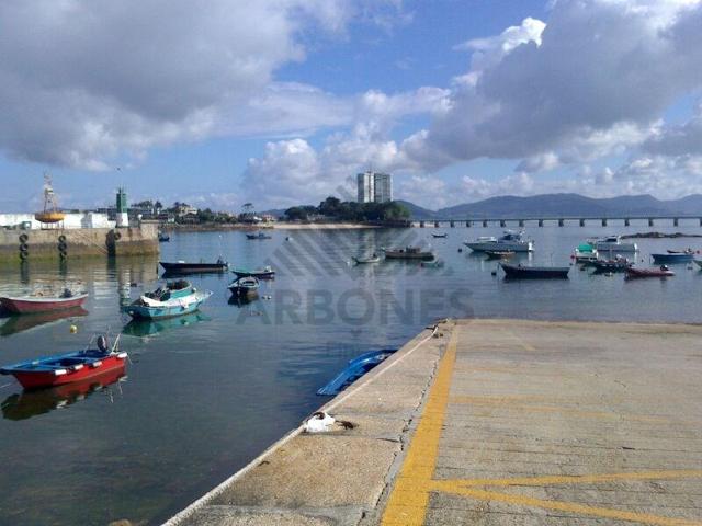 Chalet en venta en Vigo, Coruxo photo 0