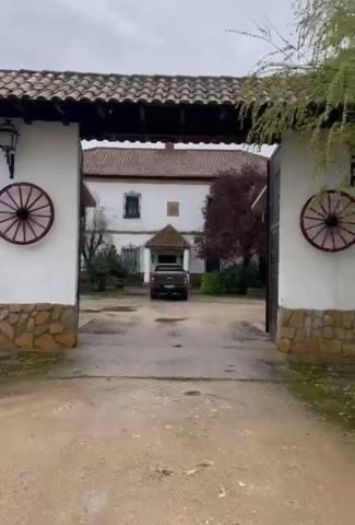 Chalet en venta en Corral de Almaguer, Corral De Almaguer photo 0