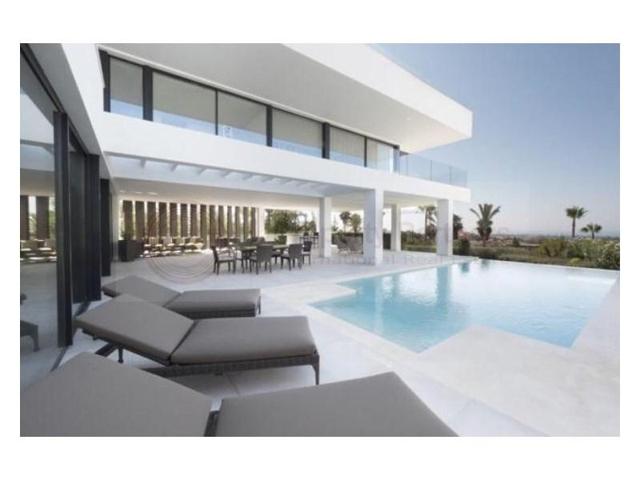 Casa en venta en Benahavís, Cortes photo 0