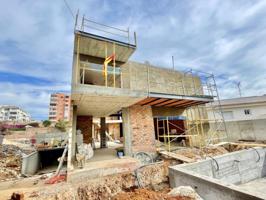 Chalet en venta en Benalmádena, Benalmadena photo 0