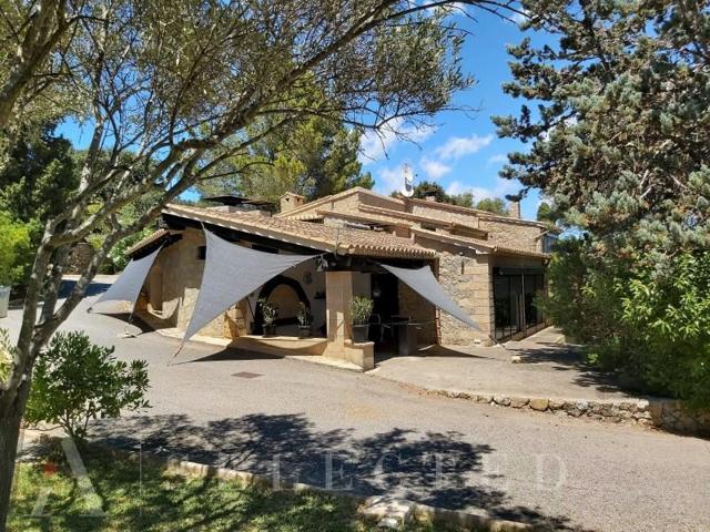 Casa en venta en Pollença photo 0