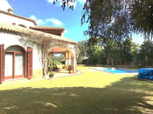 Chalet en venta en Cádiz, Cádiz photo 0