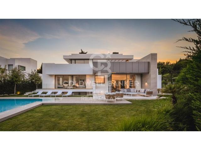 Chalet en venta en Benahavís photo 0
