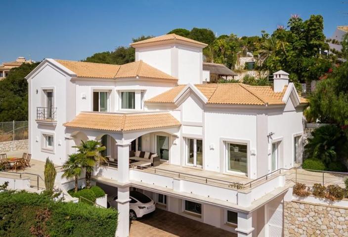 Chalet en venta en Marbella, Marbella Este photo 0