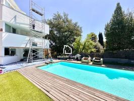 Chalet en venta en Sant Cugat del Vallès photo 0