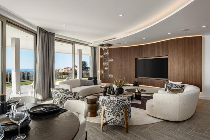 Piso en venta en Benahavís, Benahavis photo 0