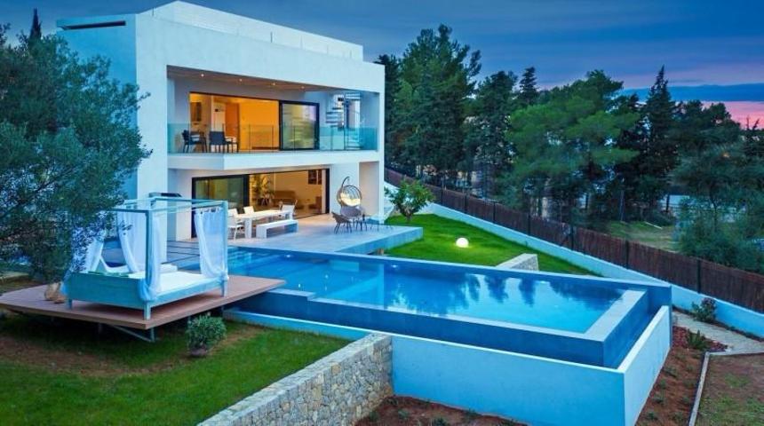 Chalet en venta en Alcúdia, Bonaire photo 0