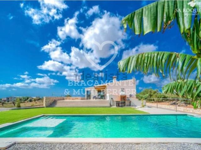 Casa con terreno en venta en Campos photo 0