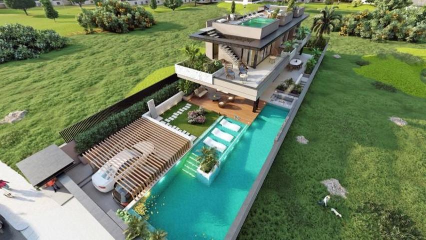 Chalet en venta en Fuengirola photo 0