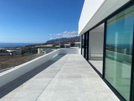 Chalet en venta en Guía de Isora photo 0